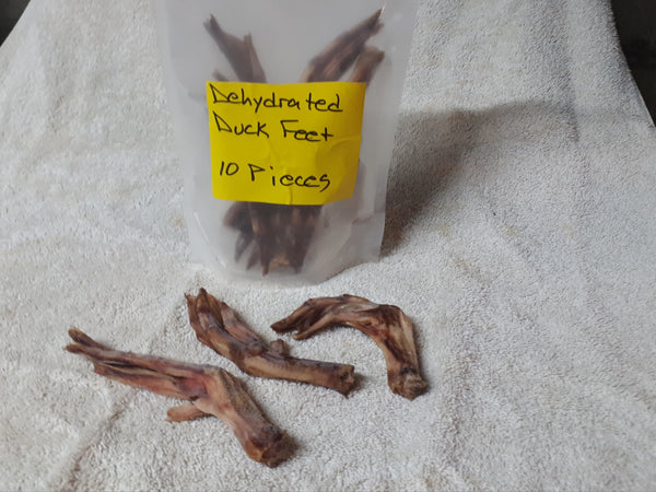 Raw diet for dogs. Dehydrated Duck Feet (10pc).